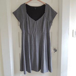 Torrid Black & White Polka Dot Rockabilly Swing Dress 3